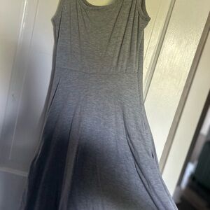 Elegant Gray Sleeveless Dress